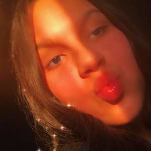 Meet your Posher, Deysi